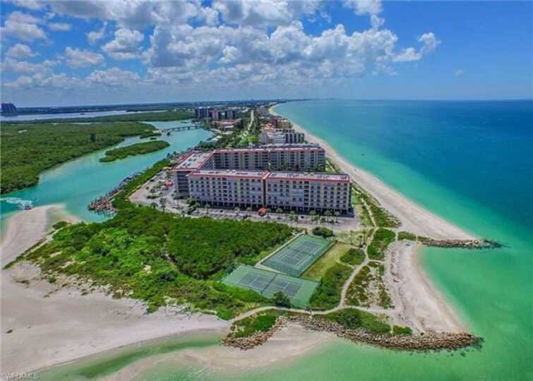 Ekskluzivno stanovanje v enem najprestižnejših letovišč, Bonita Beach, Florida Condo 5966