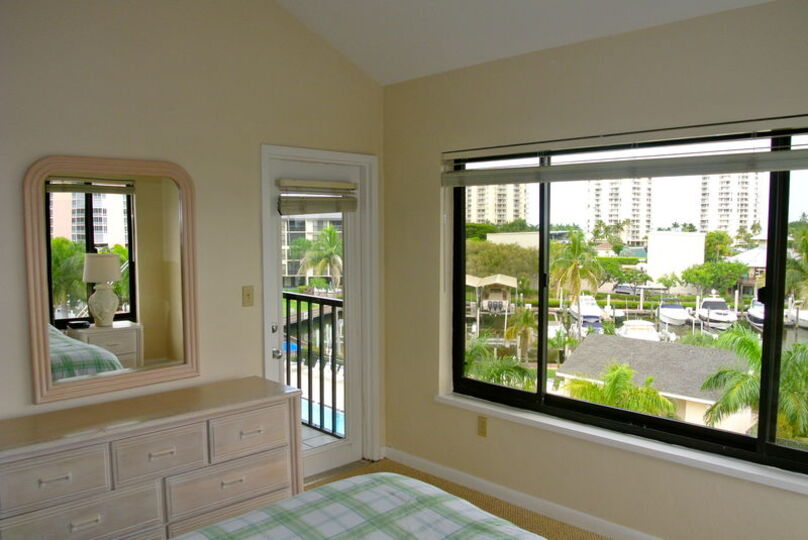 Ekskluzivno stanovanje v enem najprestižnejših letovišč, Santa Maria Harbour Resort, Florida Condo 5932