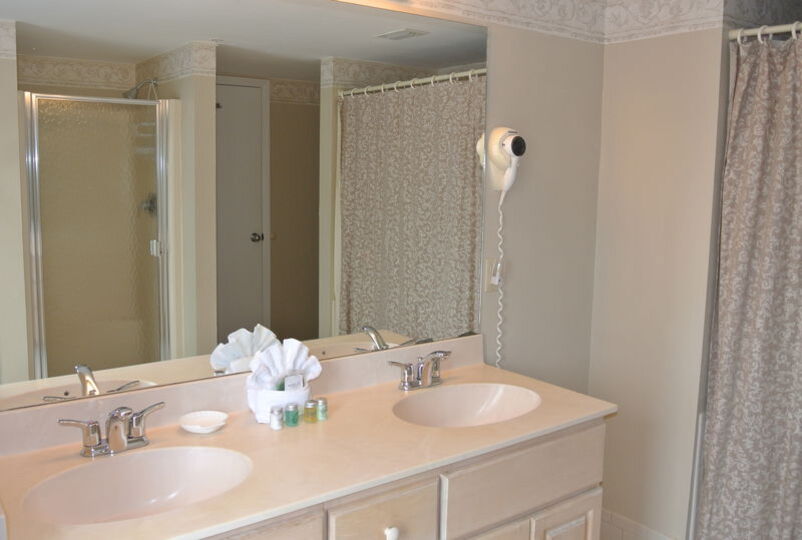 Ekskluzivno stanovanje v enem najprestižnejših letovišč, Santa Maria Harbour Resort, Florida Condo 5932