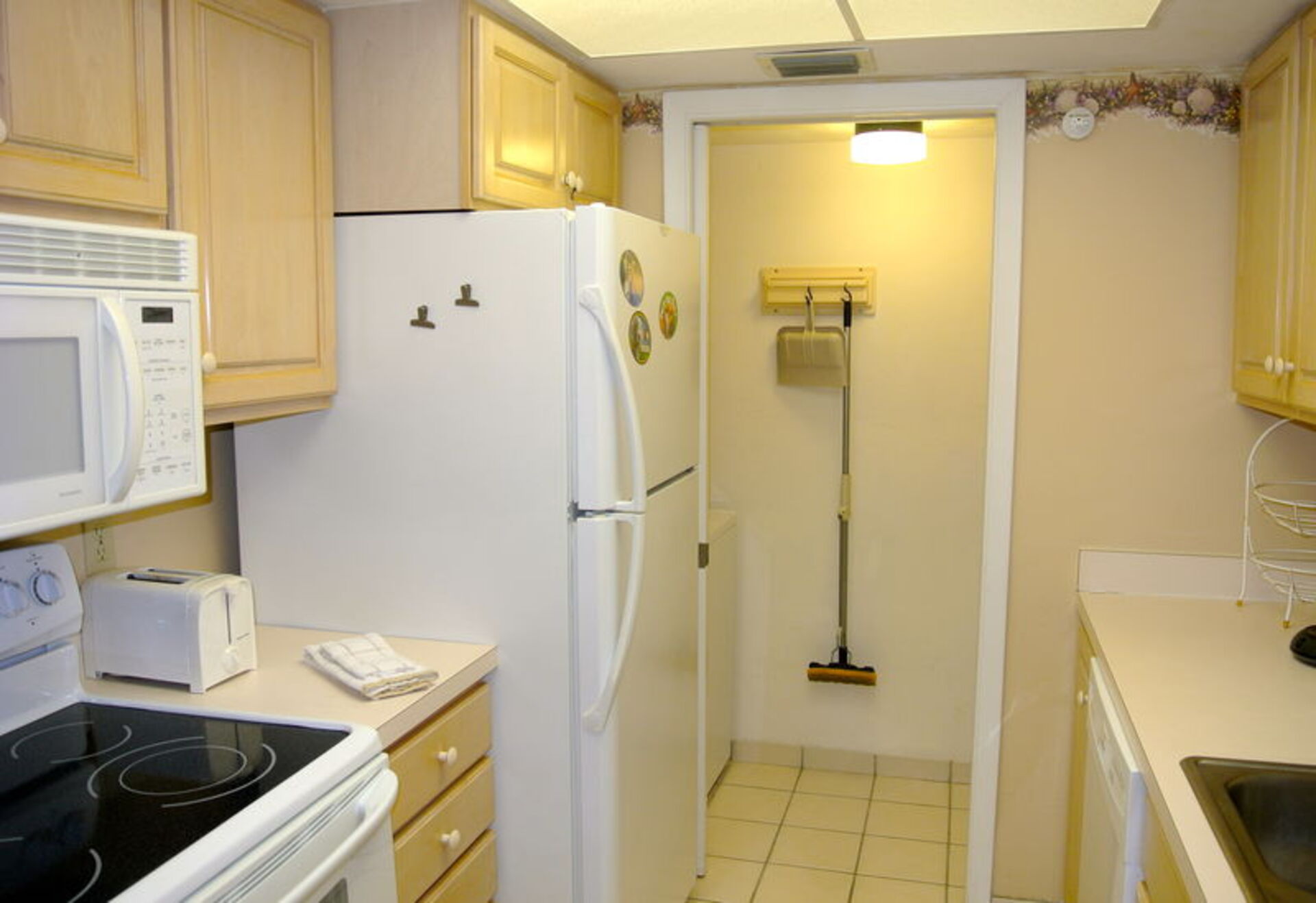 Ekskluzivno stanovanje v enem najprestižnejših letovišč, Santa Maria Harbour Resort, Florida Condo 5932
