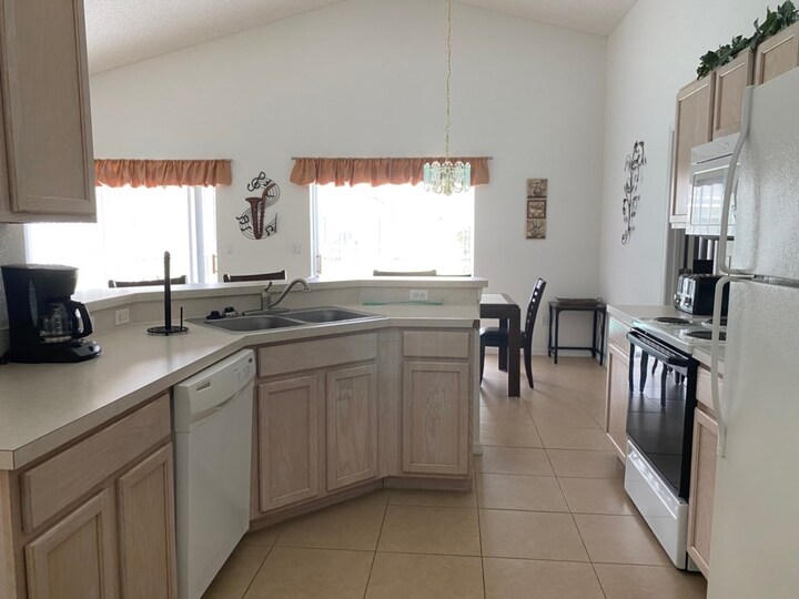 Vila s 5 zvezdicami in zasebnim bazenom v opatiji v West Havenu, vila Florida 5993