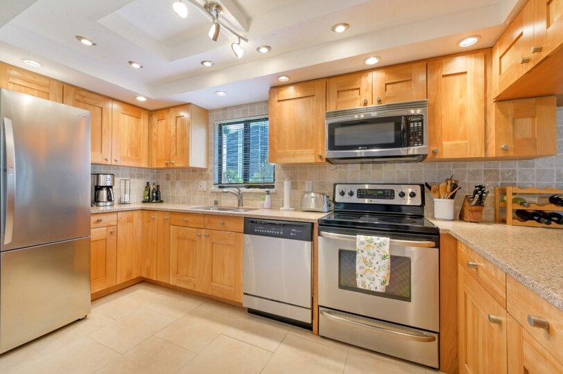 Ultimate 2-sobno stanovanje na Sea Isles, Florida Condo 5936