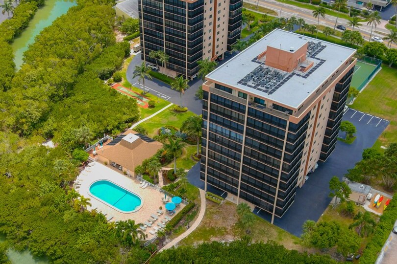 Ultimate 2-sobno stanovanje na Sea Isles, Florida Condo 5936