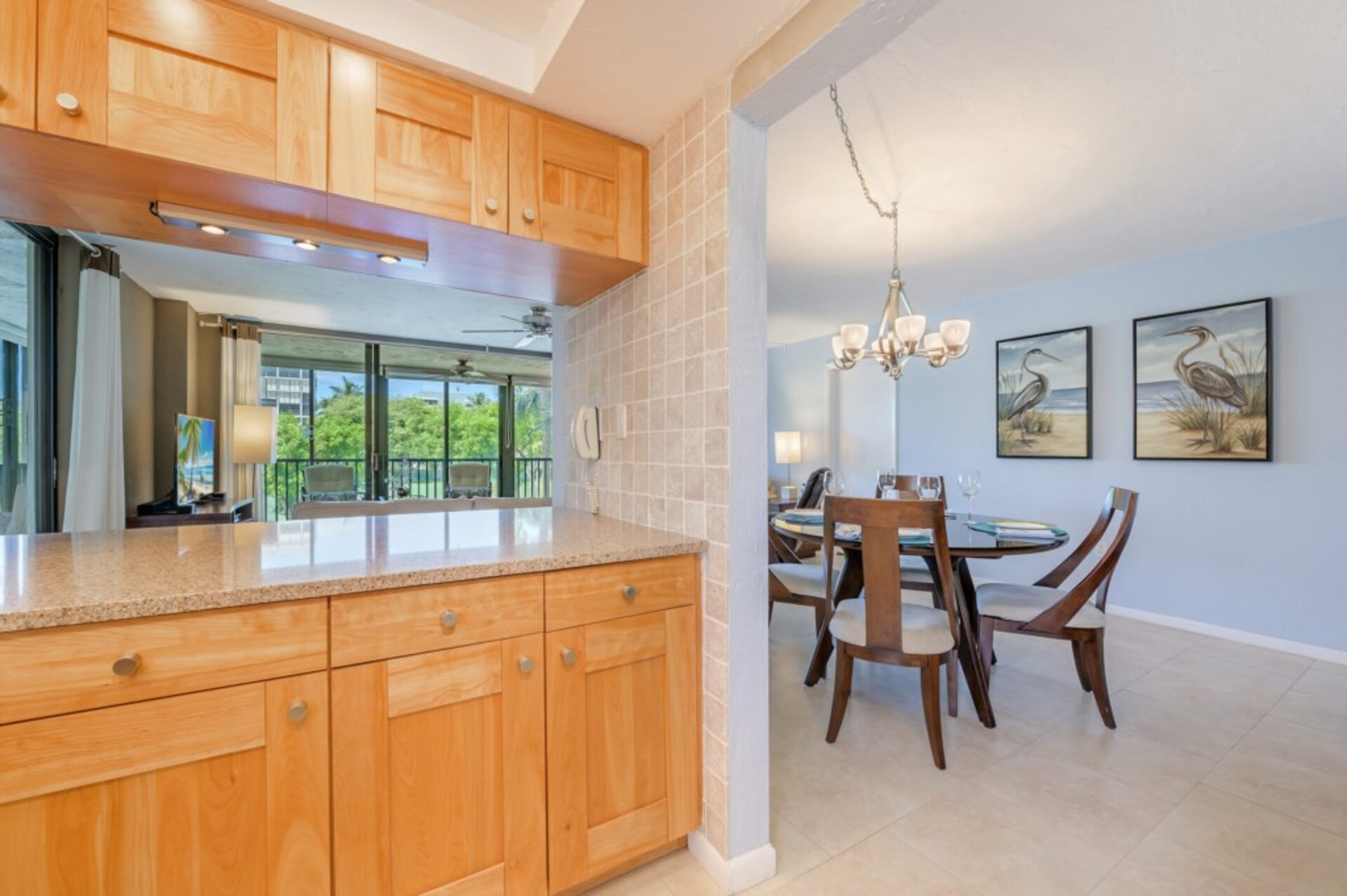 Ultimate 2-sobno stanovanje na Sea Isles, Florida Condo 5936