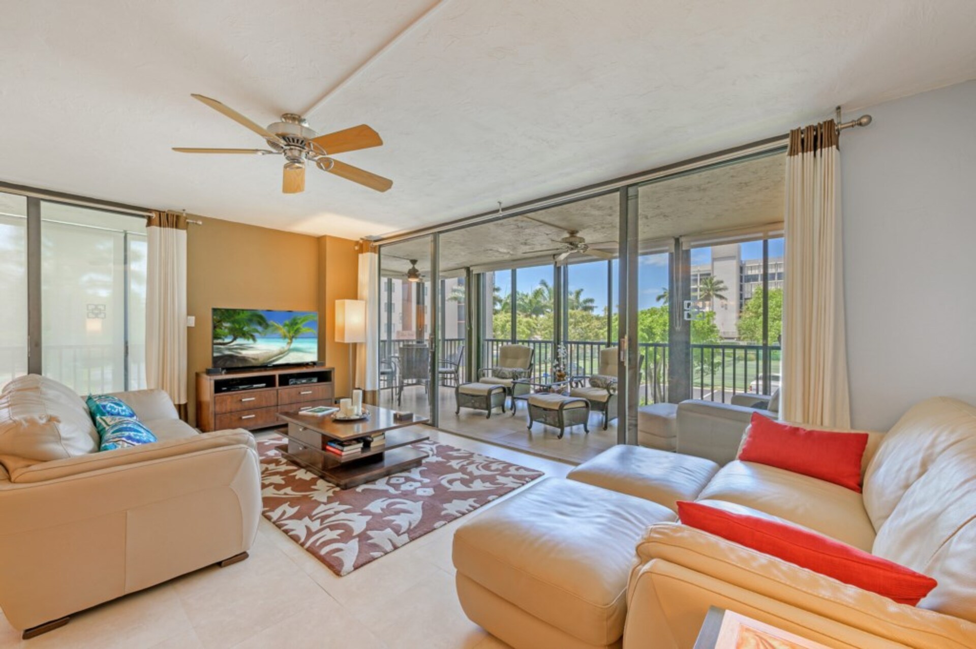 Ultimate 2-sobno stanovanje na Sea Isles, Florida Condo 5936