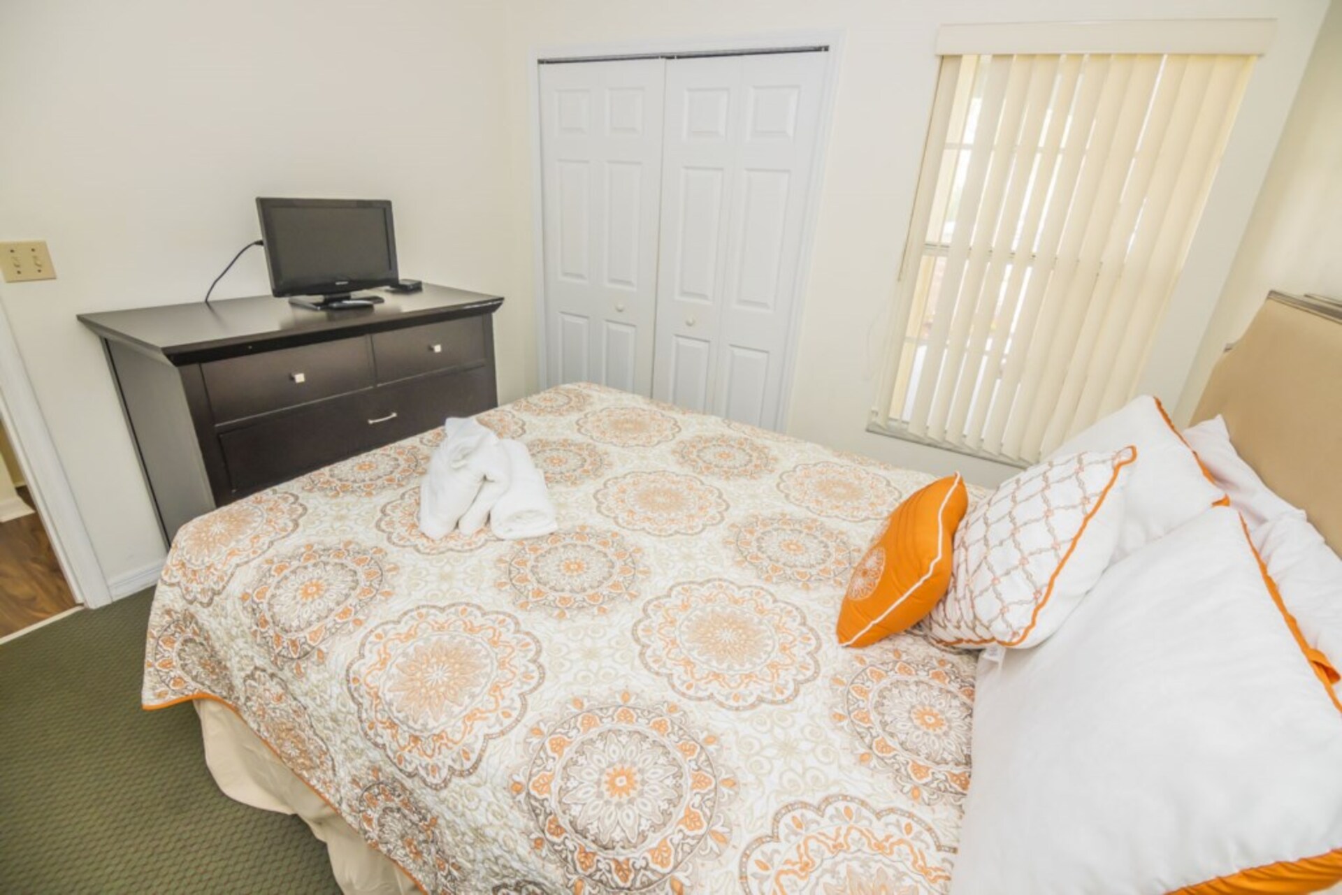 Ultimate 3-sobno stanovanje v zalivu Laguna Bay, Florida Condo 6006