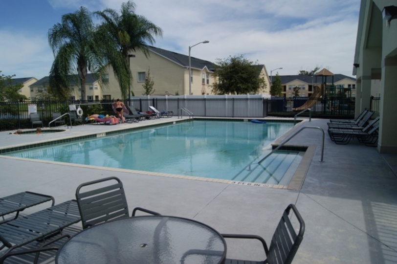 Ekskluzivno počitniško stanovanje v klubu Cortile, nekaj minut od Disneyja, stanovanje Florida 6021