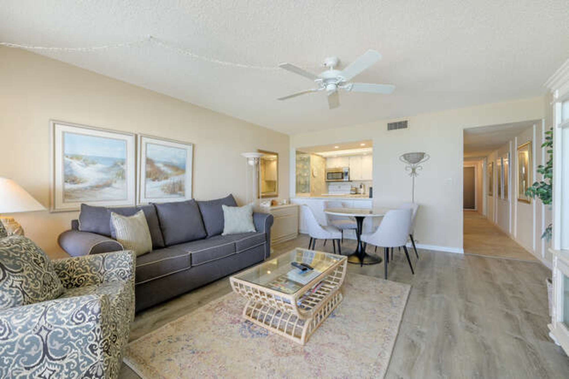 Luksuzno stanovanje v sodobnem slogu na Dolphin Way, Florida Condo 5937
