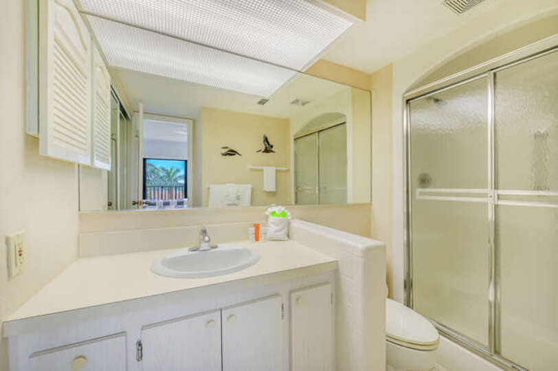 Luksuzno stanovanje v sodobnem slogu na Dolphin Way, Florida Condo 5937