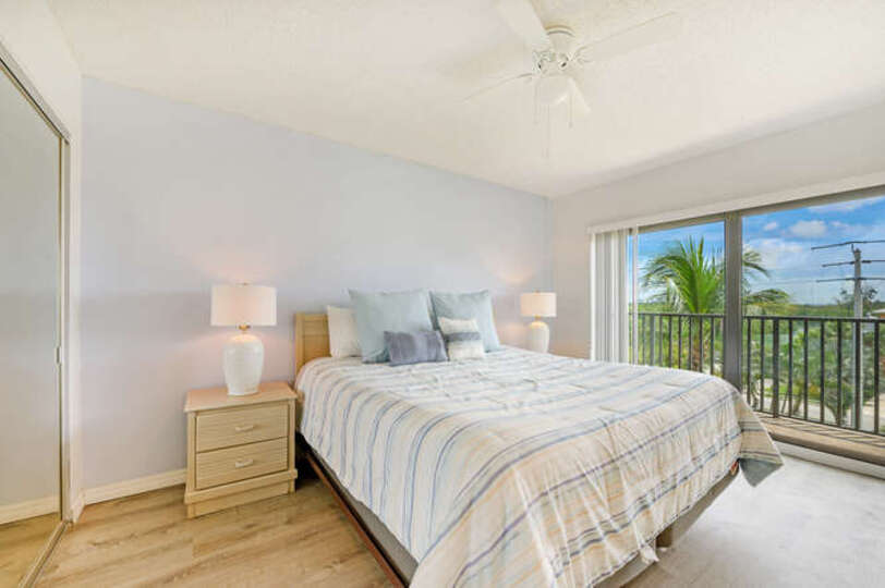 Luksuzno stanovanje v sodobnem slogu na Dolphin Way, Florida Condo 5937