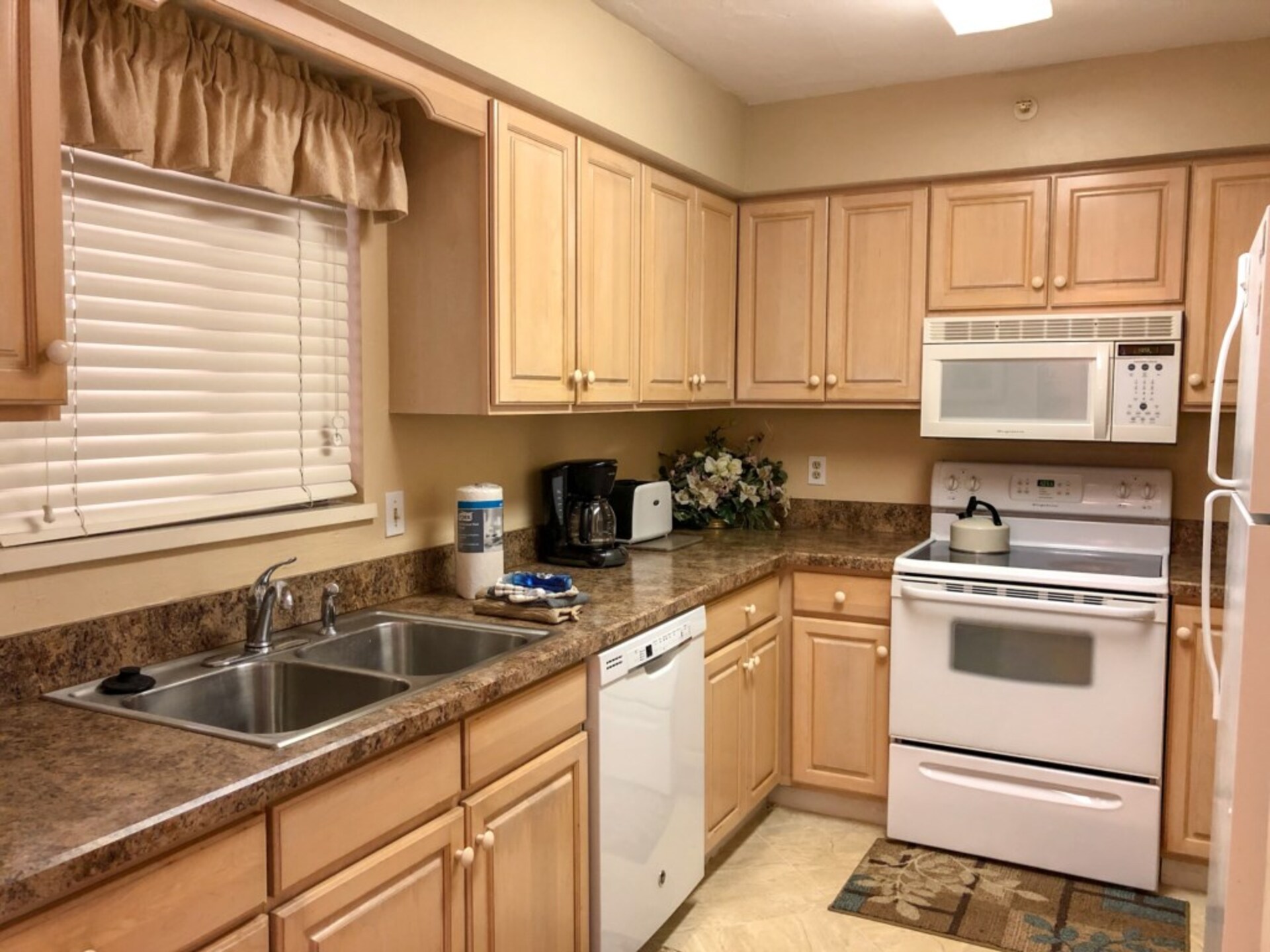Ultimate 2-sobno stanovanje v letovišču Santa Maria Harbour, Florida Condo 5934