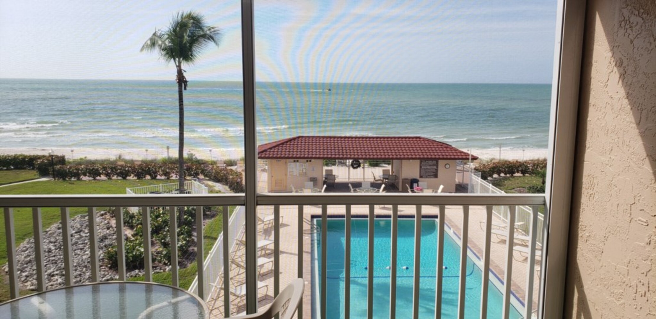 Ultimate 2-sobno stanovanje na Dolphin Way, Florida Condo 5935