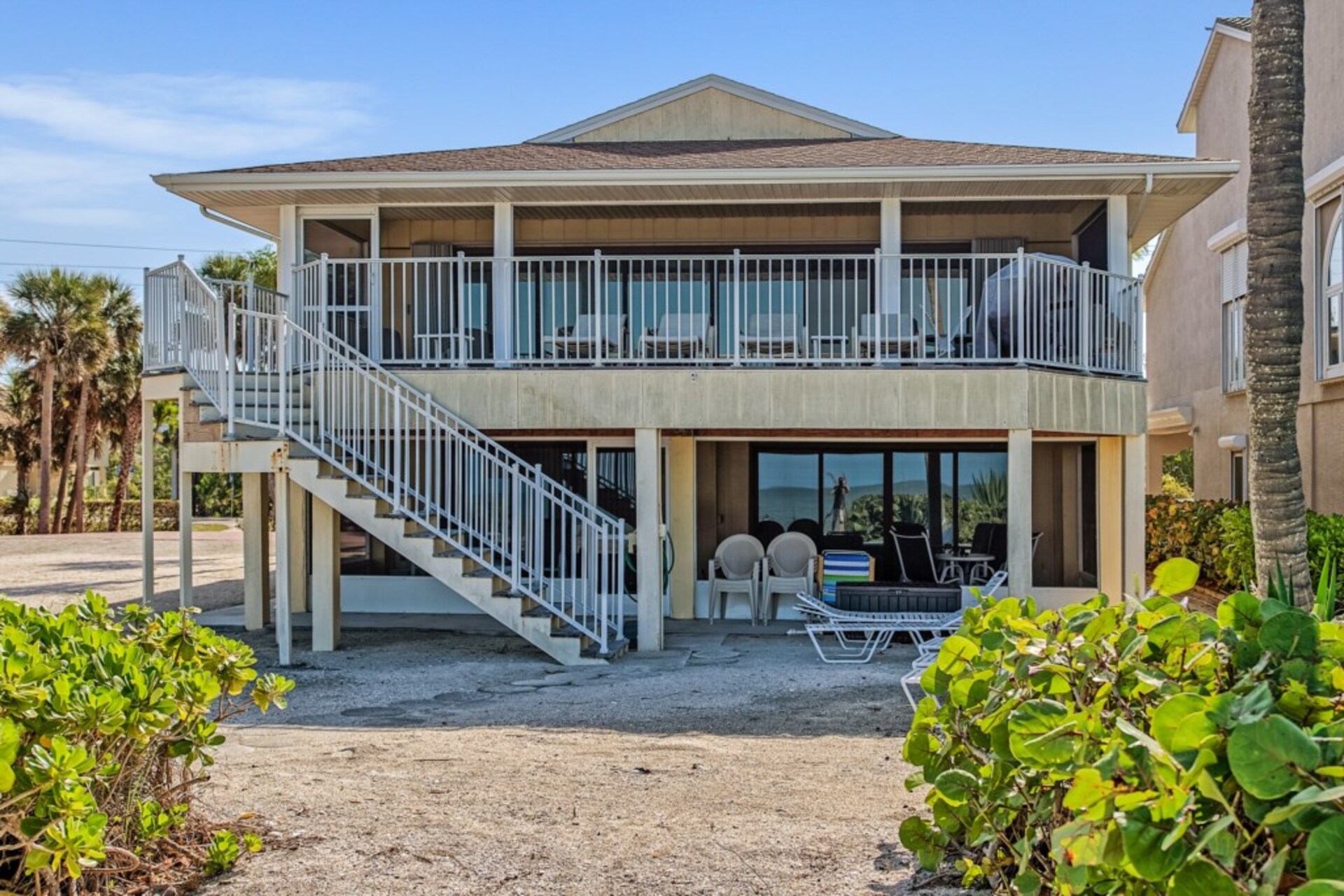 Vrhunska vila ob plaži s 3 spalnicami, vila Florida 5926