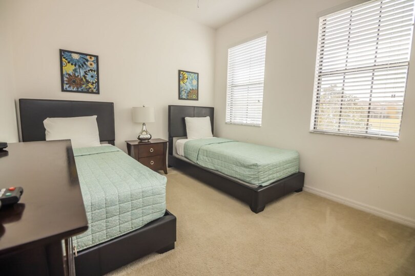 Vila s 5 zvezdicami v enem najprestižnejših območij v letovišču Providence, Florida Villa 6050