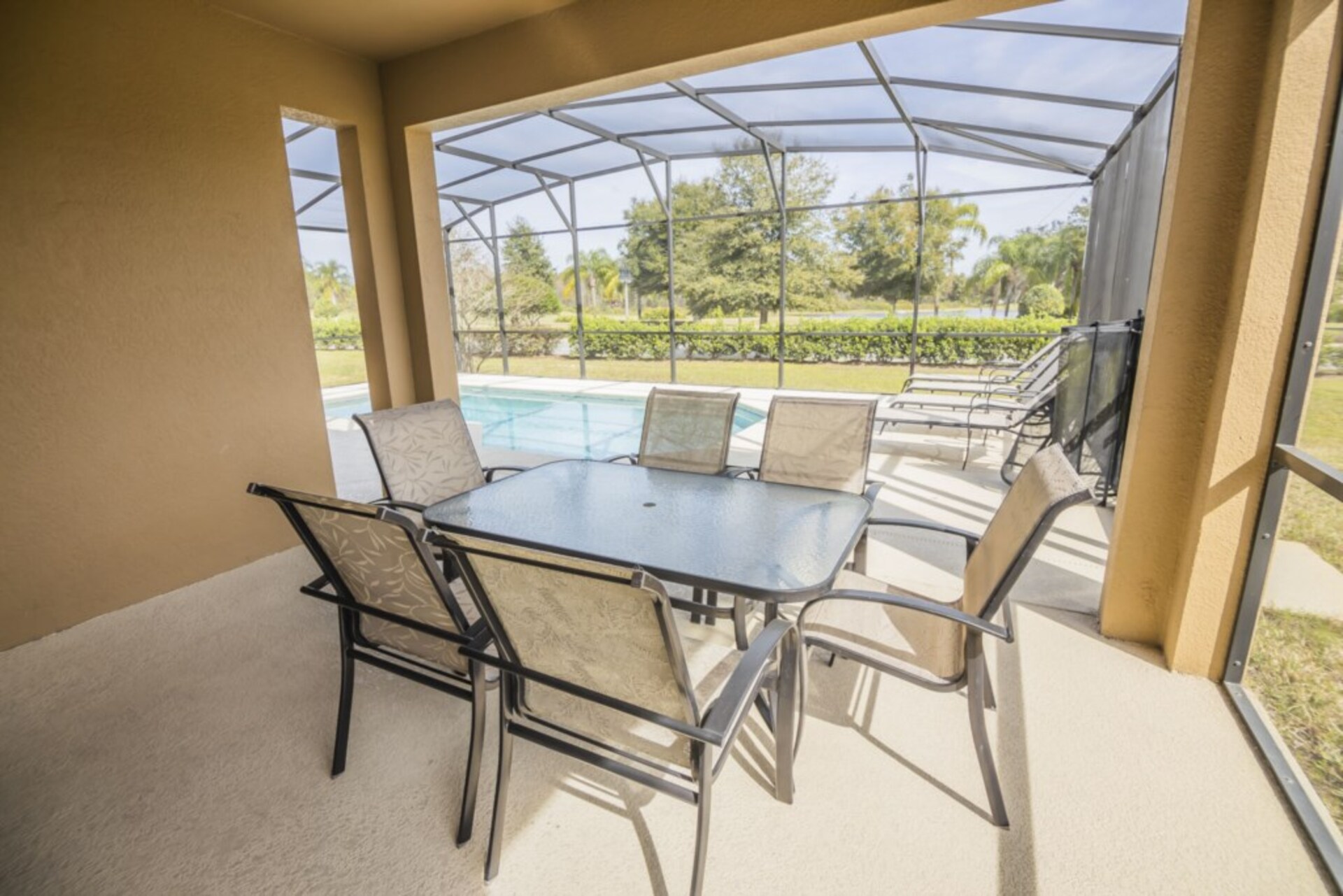 Vila s 5 zvezdicami v enem najprestižnejših območij v letovišču Providence, Florida Villa 6050