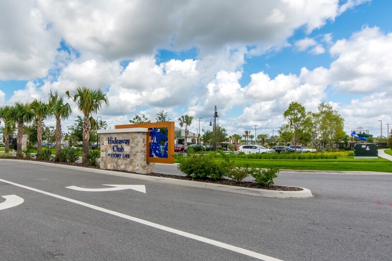 Ekskluzivna mestna hiša v enem najprestižnejših letovišč, Storey Lake Resort, mestna hiša Florida 4086