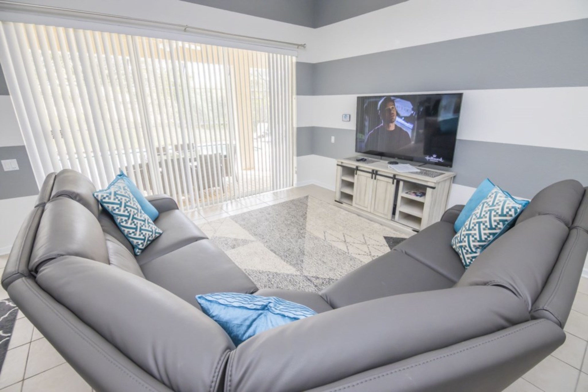 Vrhunska vila s 5 spalnicami v letovišču Windsor Hills, vila 6143 na Floridi