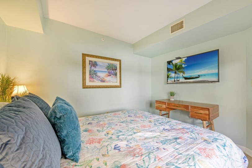 Ekskluzivno stanovanje v enem najprestižnejših letovišč, Santa Maria Harbour Resort, Florida Condo 5942