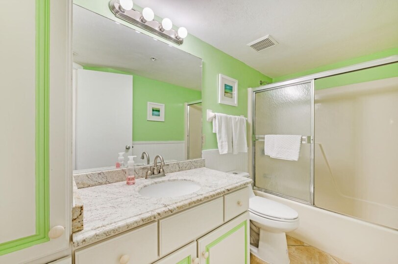 Ekskluzivno stanovanje v enem najprestižnejših letovišč, Santa Maria Harbour Resort, Florida Condo 5942