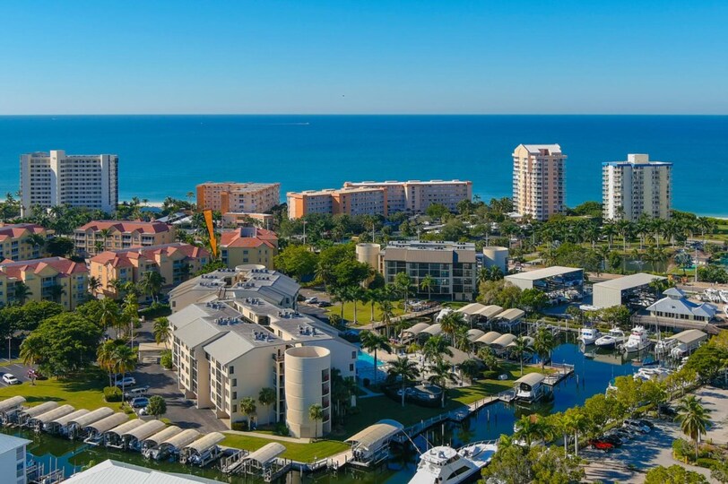 Ekskluzivno stanovanje v enem najprestižnejših letovišč, Santa Maria Harbour Resort, Florida Condo 5942