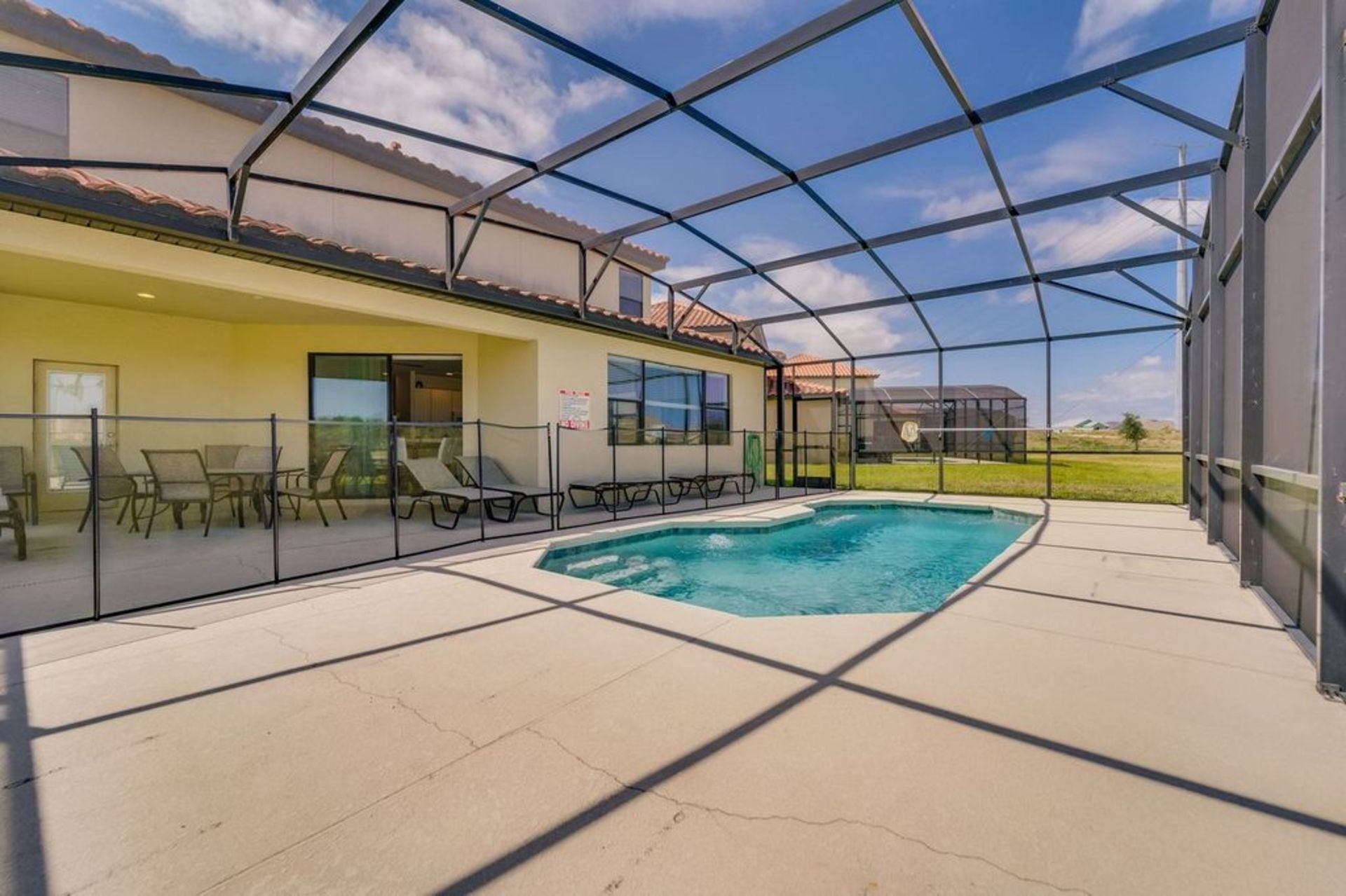 Luksuzna vila s fantastičnim zasebnim bazenom v letovišču Providence, vila Florida 6169