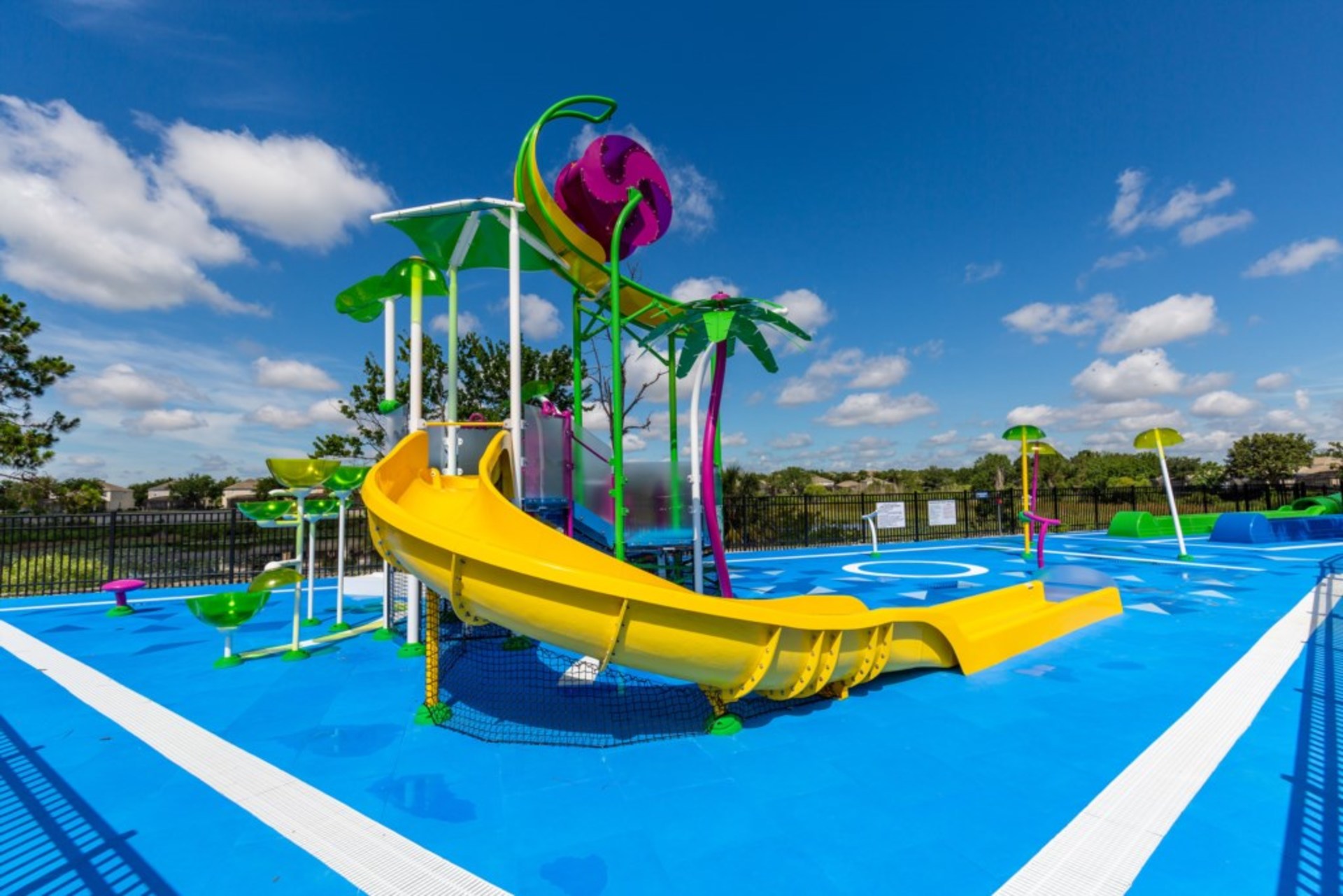Vila s 5 zvezdicami v enem najprestižnejših območij v letovišču Windsor Hills, Florida Condo 6178