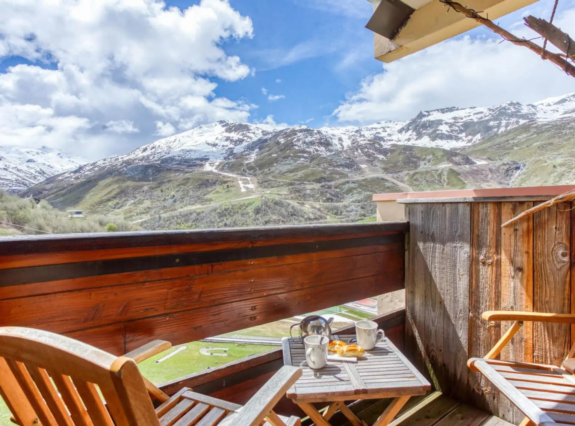 Vrhunsko stanovanje z osupljivim razgledom, apartma Auvergne-Rhône-Alpes 1183