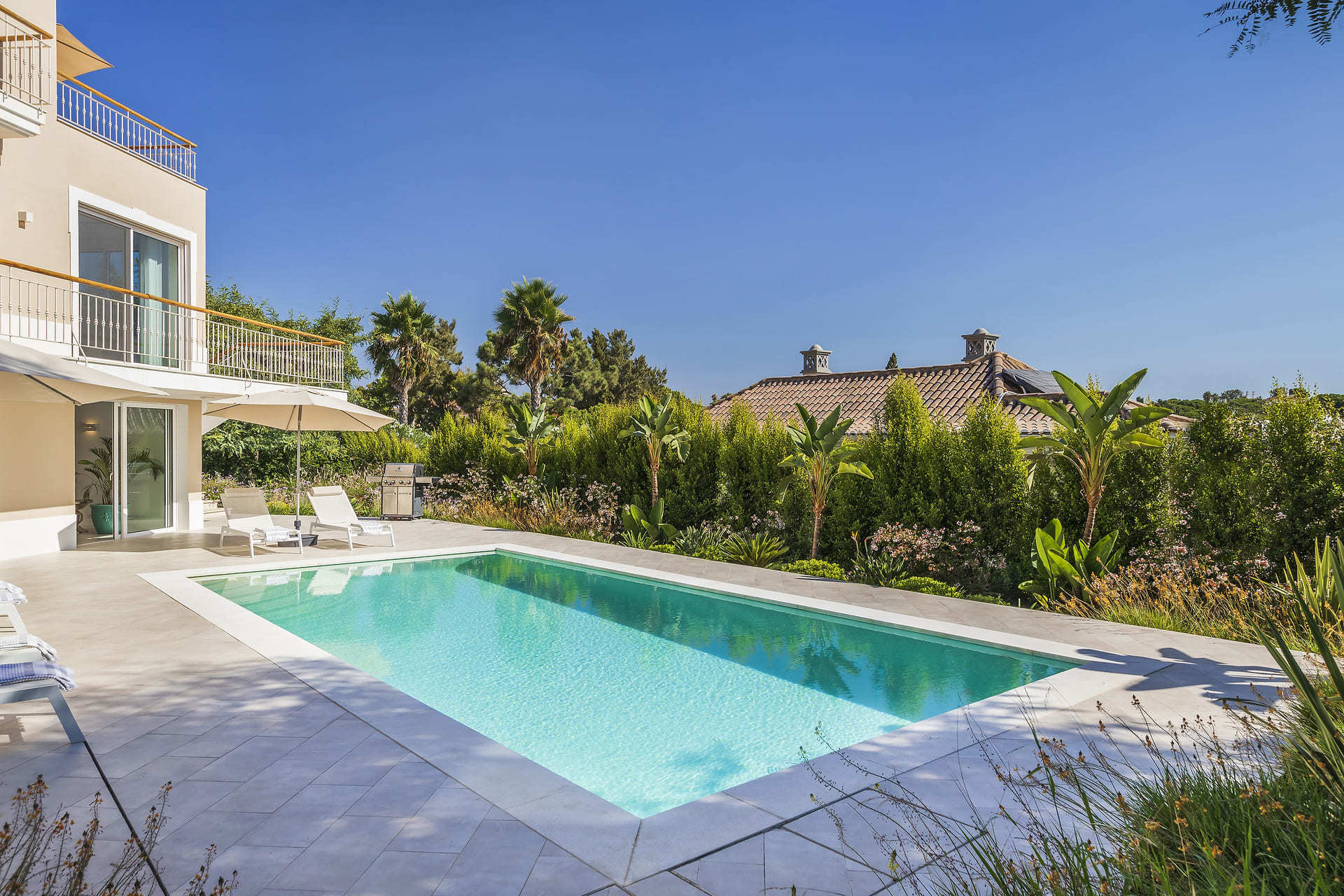 Luksuzna vila s 4 spalnicami in zasebnim bazenom, vila Faro 1124