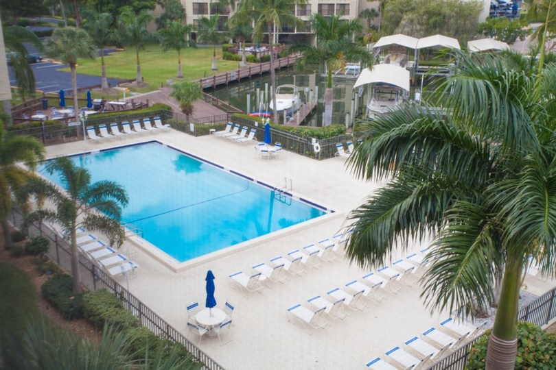 Ultimate 3-sobno stanovanje v letovišču Santa Maria Harbour, Florida Condo 5944