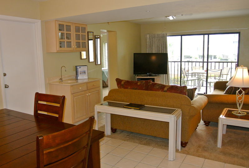 Ultimate 3-sobno stanovanje v letovišču Santa Maria Harbour, Florida Condo 5944