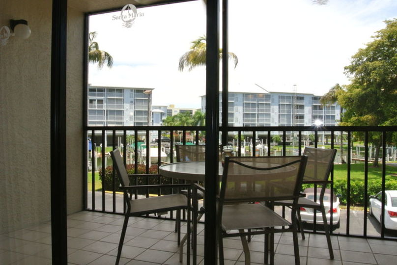 Ultimate 3-sobno stanovanje v letovišču Santa Maria Harbour, Florida Condo 5944