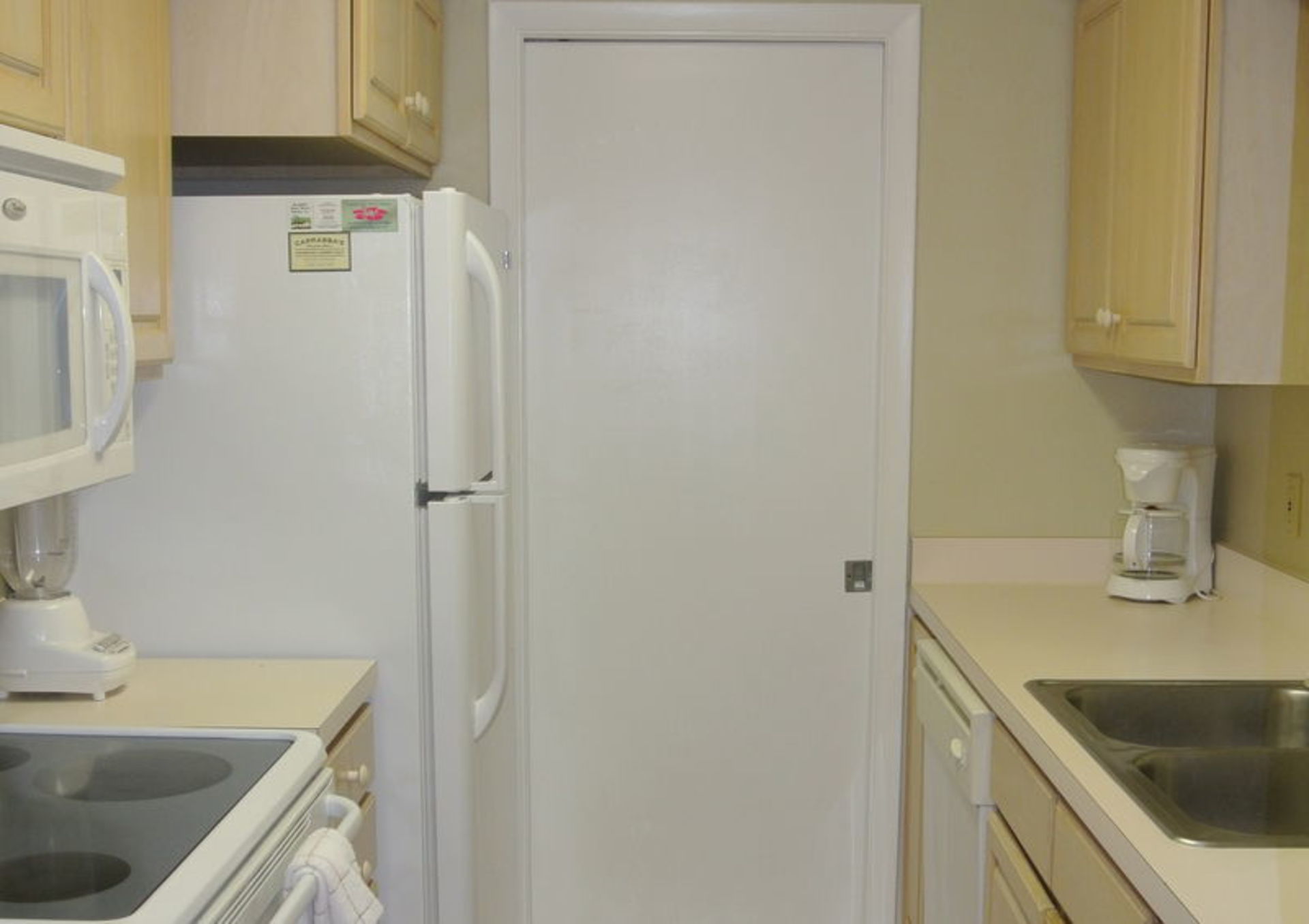 Ultimate 3-sobno stanovanje v letovišču Santa Maria Harbour, Florida Condo 5944
