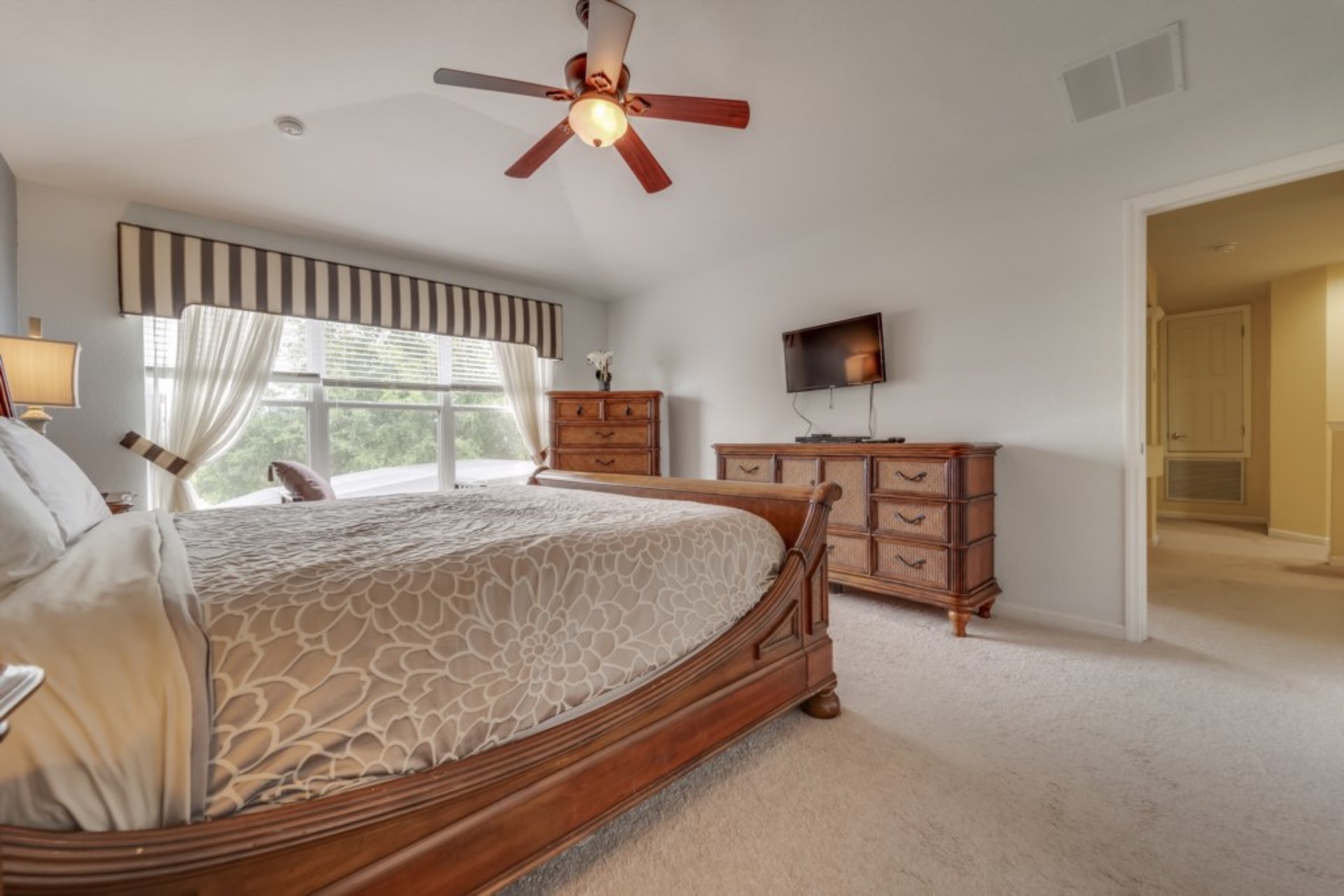 Vila s 5 zvezdicami v enem najprestižnejših območij v letovišču Windsor Hills, Florida, vila 6201