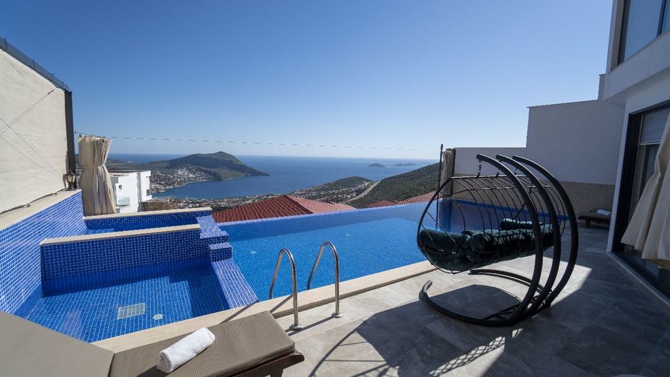 Vrhunska vila z osupljivim razgledom, Antalya Villa 1077