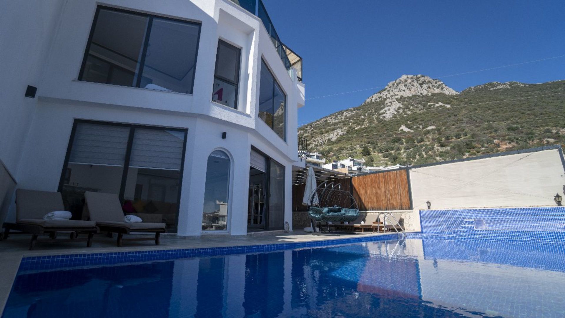 Vrhunska vila z osupljivim razgledom, Antalya Villa 1077