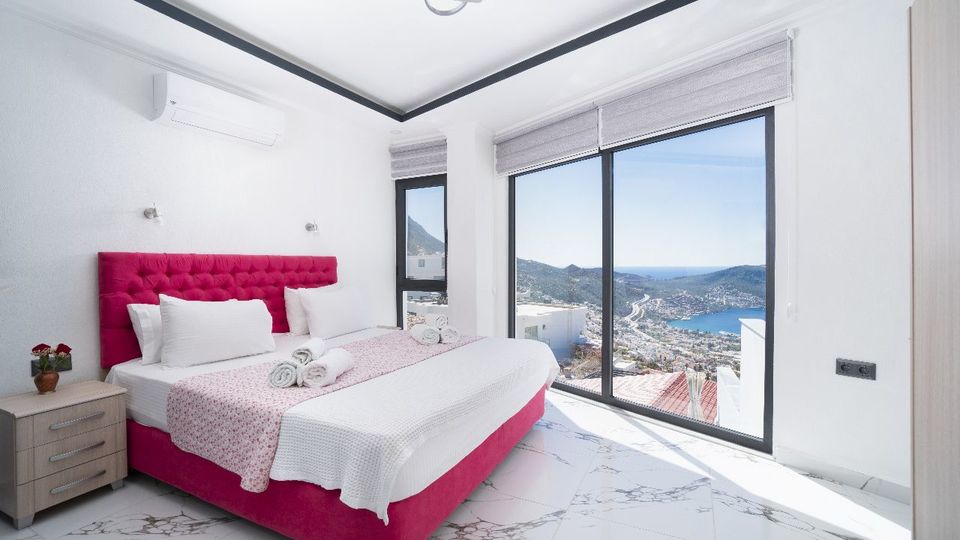 Vrhunska vila z osupljivim razgledom, Antalya Villa 1077