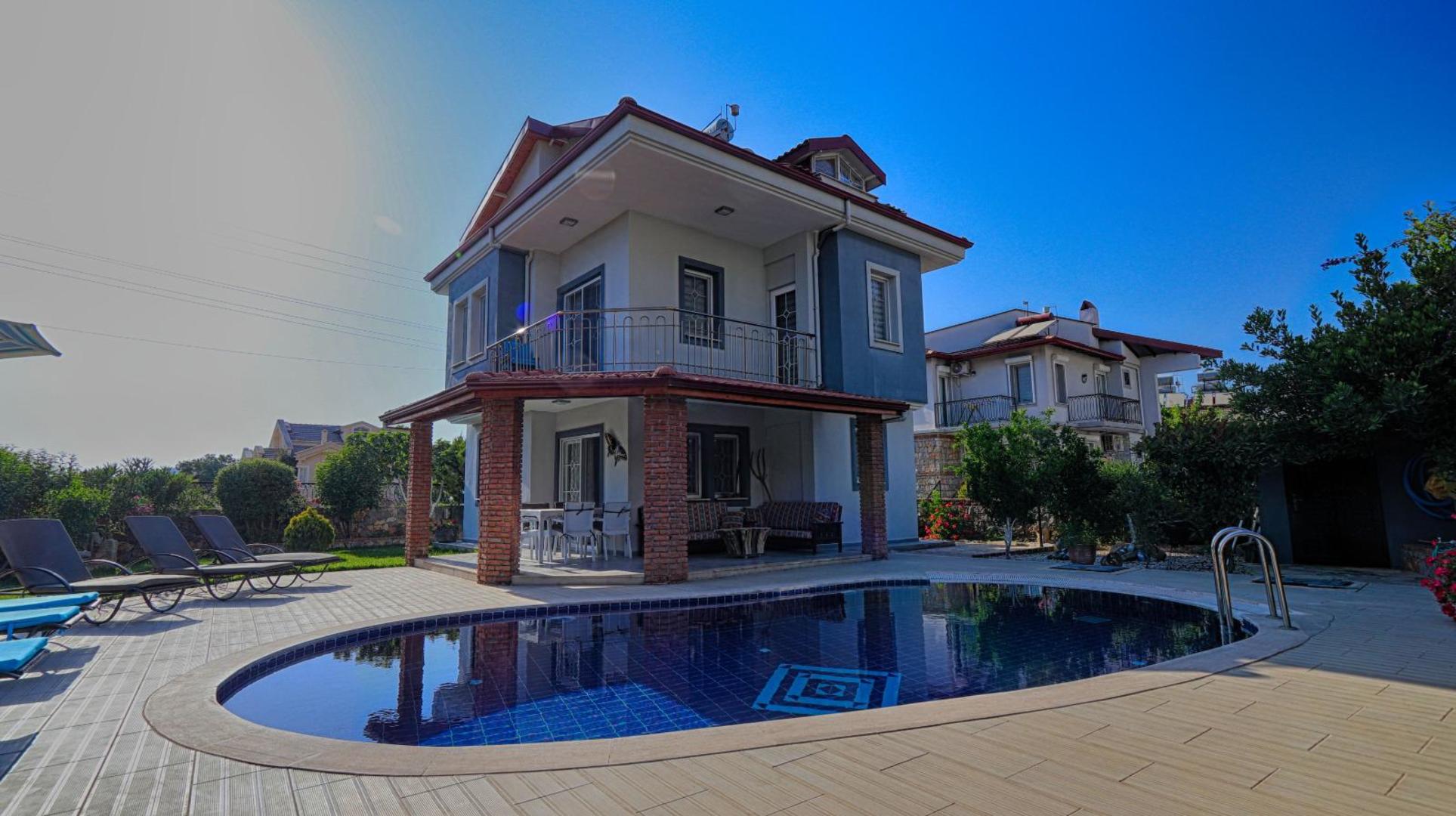 Vila s 5 zvezdicami in 4 spalnicami, Fethiye Villa 1029