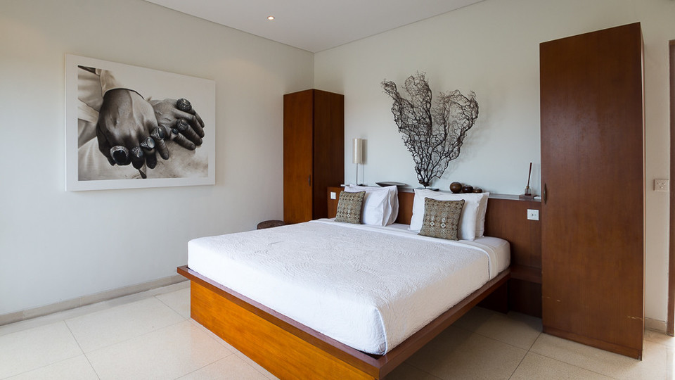 Neverjetna vila s 5 zvezdicami in 2 sproščujočima bazenoma, Bali Villa 2136