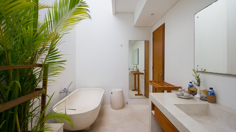 Neverjetna vila s 5 zvezdicami in 2 sproščujočima bazenoma, Bali Villa 2136
