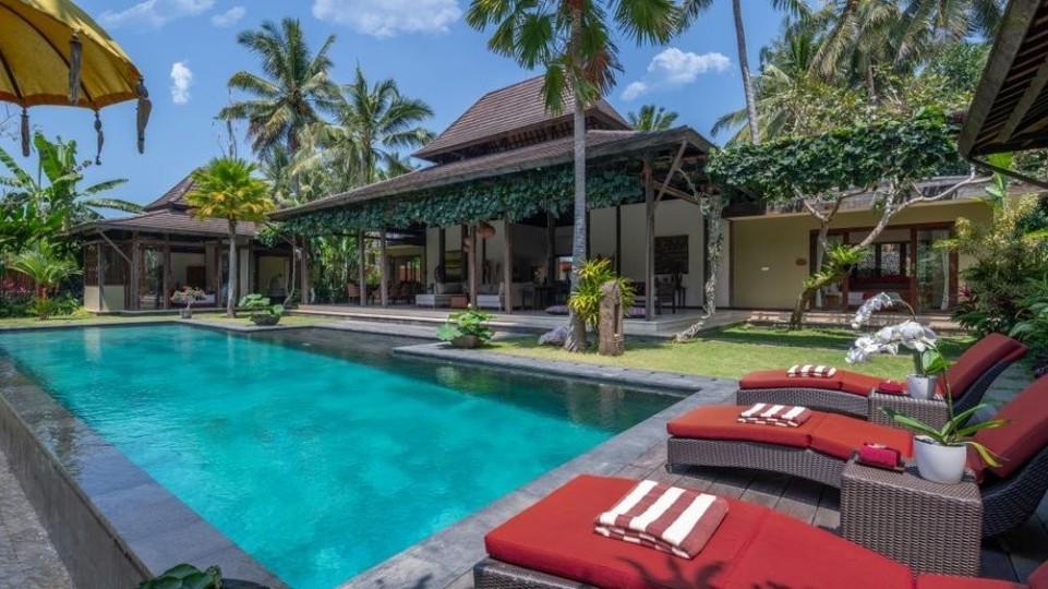 Čudovita vila s 7 spalnicami, spa in bazenom, vila Bali 2137