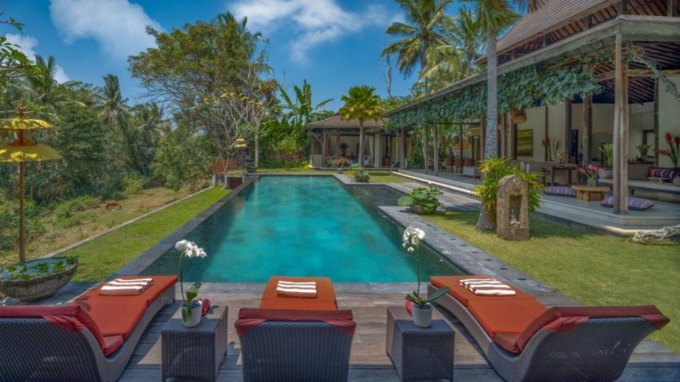 Čudovita vila s 7 spalnicami, spa in bazenom, vila Bali 2137