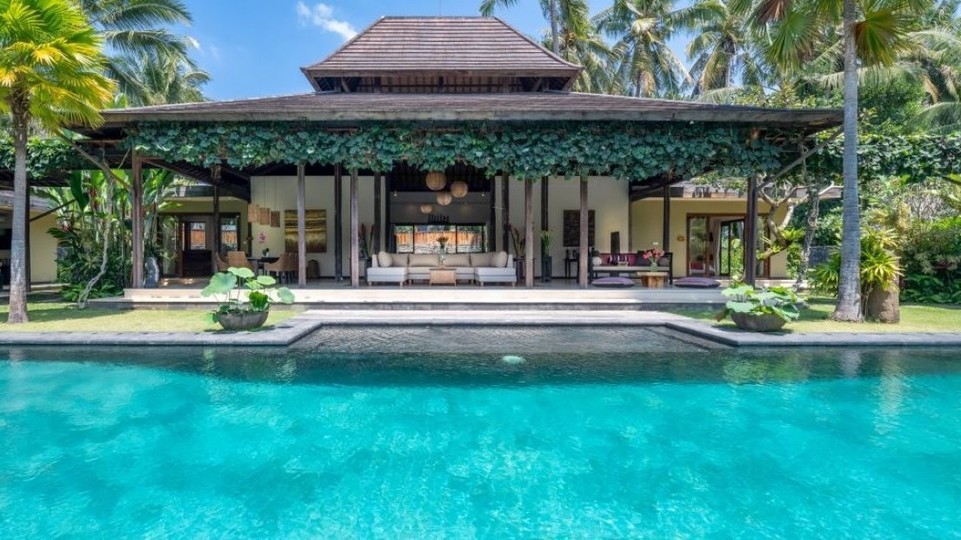 Čudovita vila s 7 spalnicami, spa in bazenom, vila Bali 2137