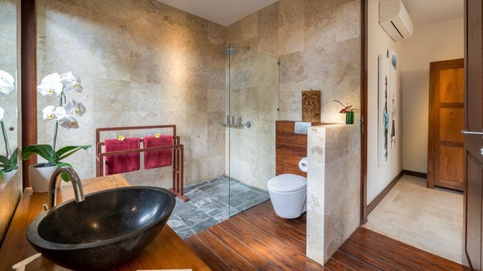 Čudovita vila s 7 spalnicami, spa in bazenom, vila Bali 2137