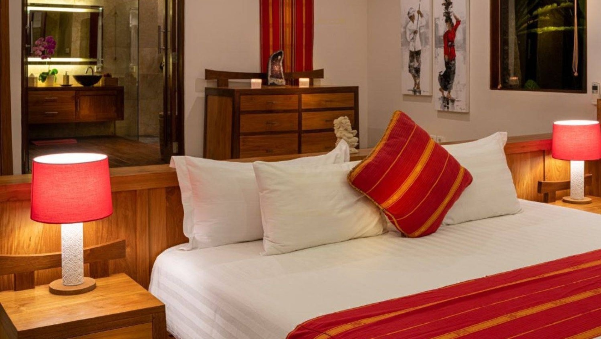 Čudovita vila s 7 spalnicami, spa in bazenom, vila Bali 2137