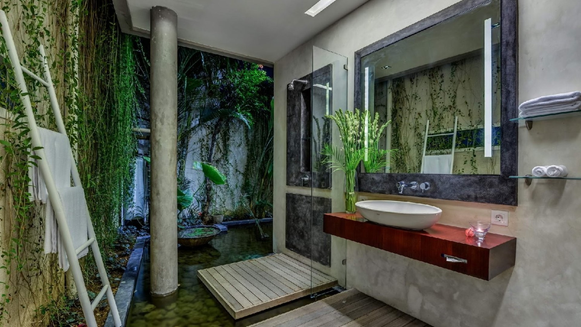 Čudovita vila z zasebnim bazenom in sončnim okoljem, Bali Villa 2138