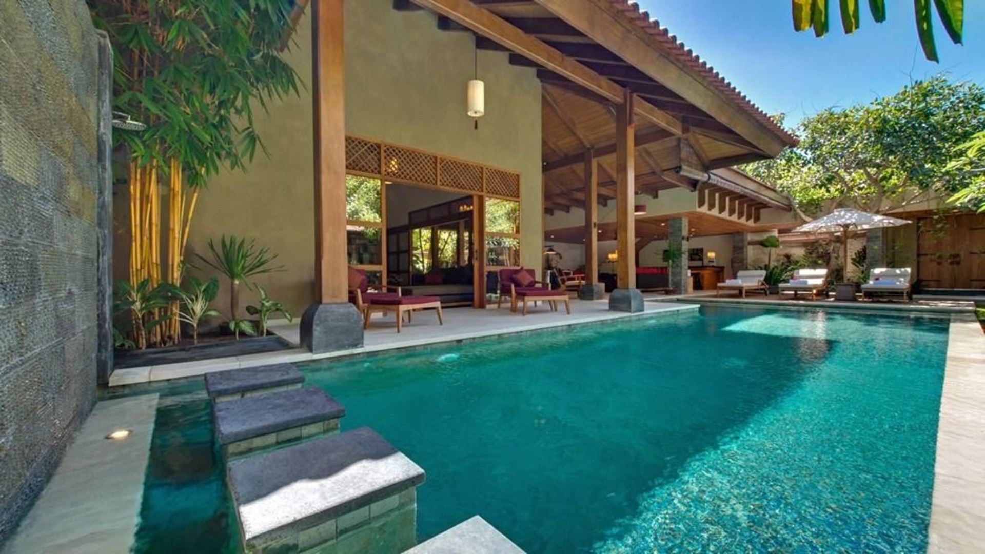 Mirna vila z bleščečim bazenom, Bali Villa 2139