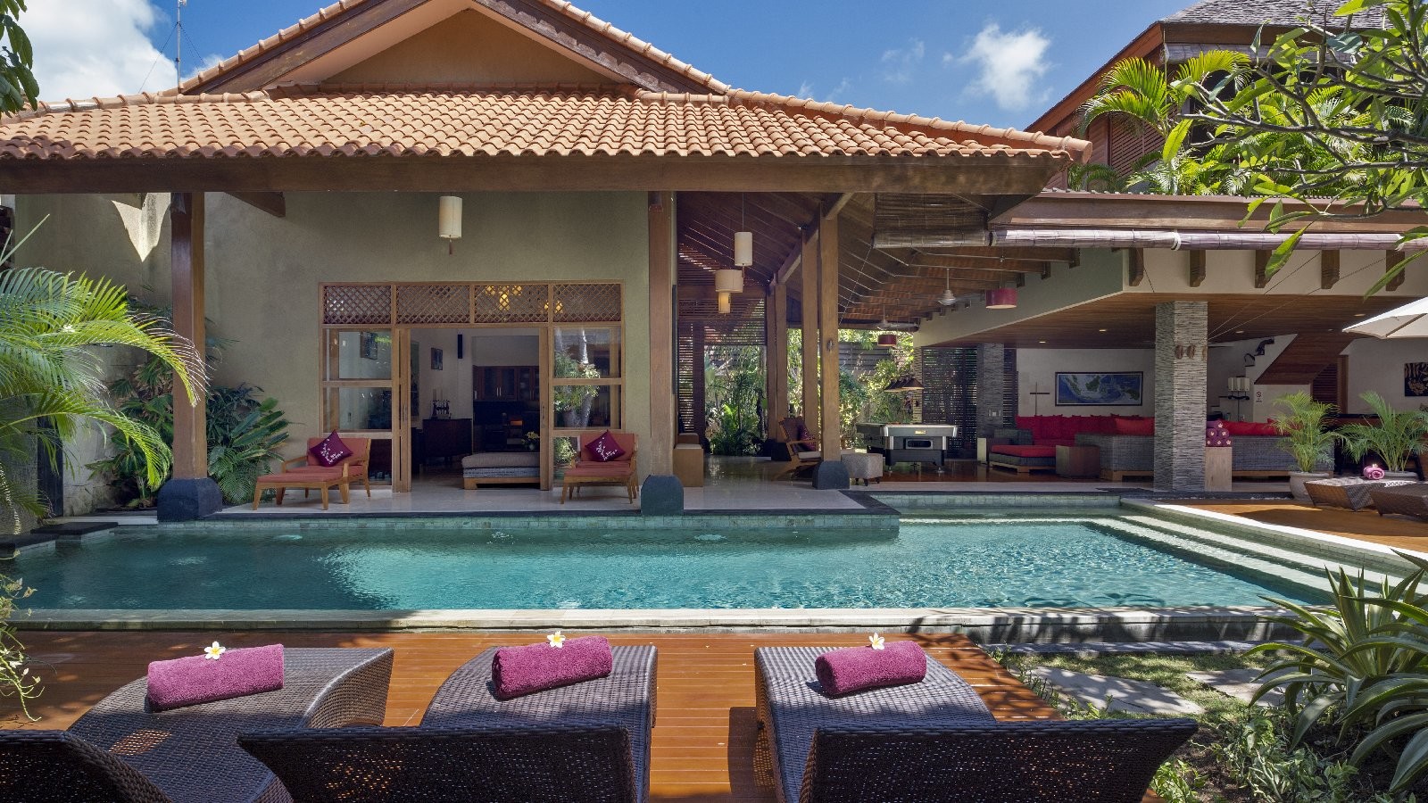 Mirna vila z bleščečim bazenom, Bali Villa 2139