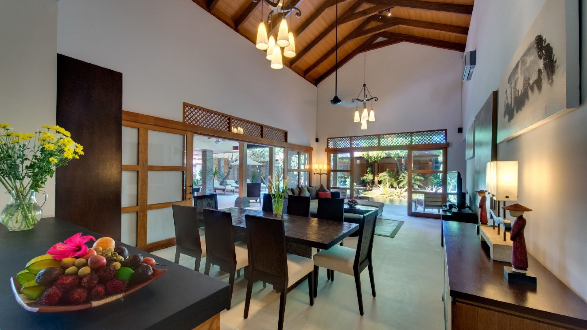 Mirna vila z bleščečim bazenom, Bali Villa 2139
