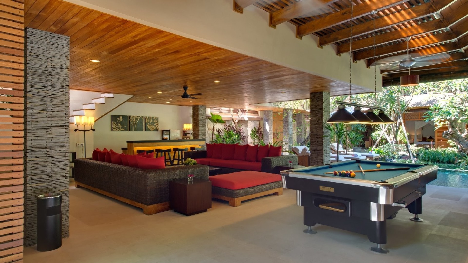 Mirna vila z bleščečim bazenom, Bali Villa 2139