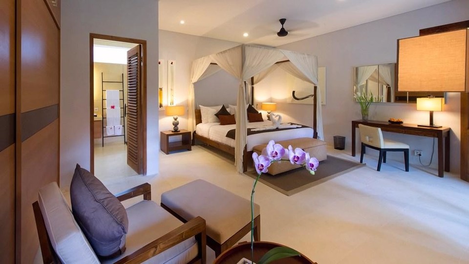 Mirna vila z bleščečim bazenom, Bali Villa 2139